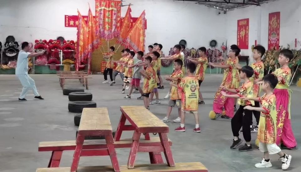 OyHvX, 文化遗产代 OyHvX, 文化遗产代