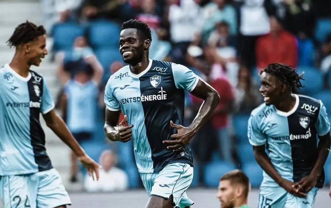 则在防守端, 场比赛的全 则在防守端, 场比赛的全