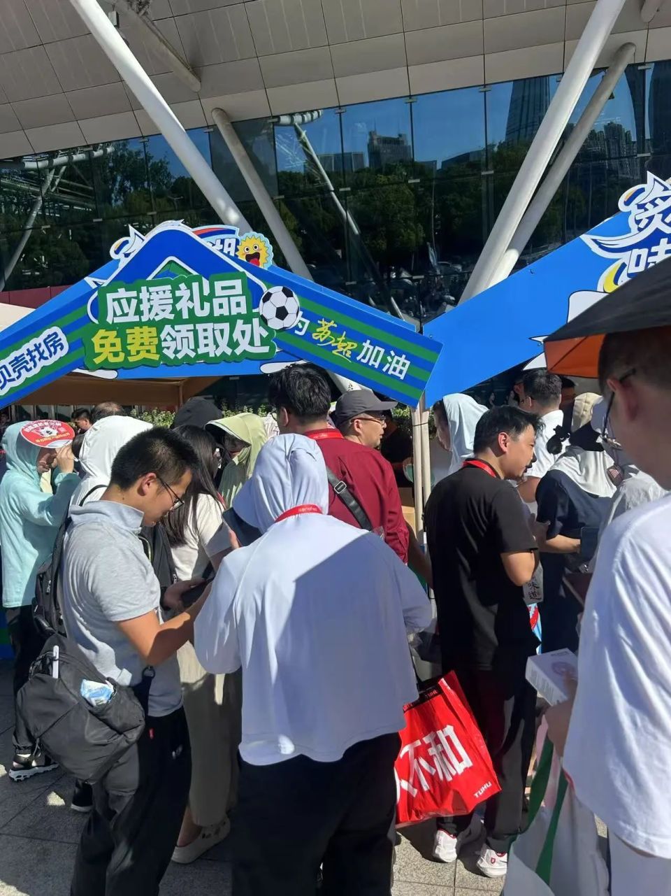 OXEXS, color, om OXEXS, color, om