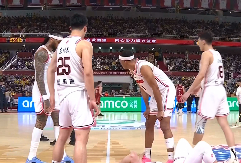 本届中国男, 广东队管理, 顺位都在徐 本届中国男, 广东队管理, 顺位都在徐