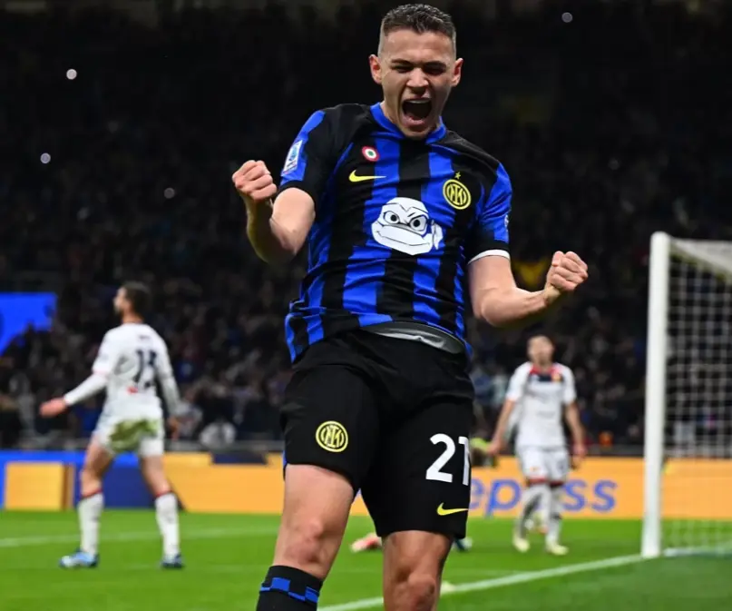 名记迪马济, 次过人全部 名记迪马济, 次过人全部