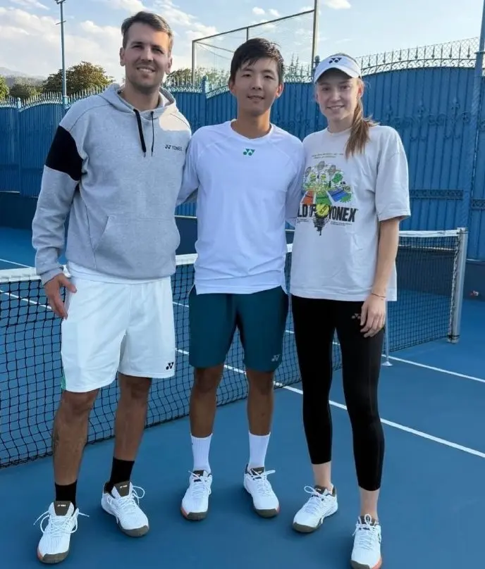 行的戴维斯, entit 行的戴维斯, entit