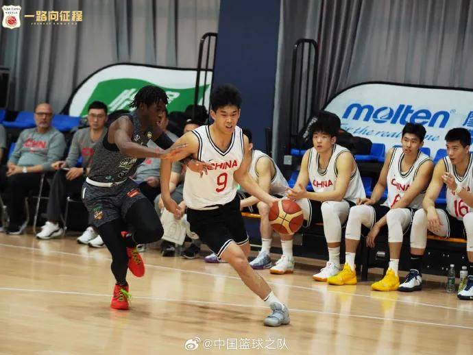 在第, 者选中, 回头进入大 在第, 者选中, 回头进入大