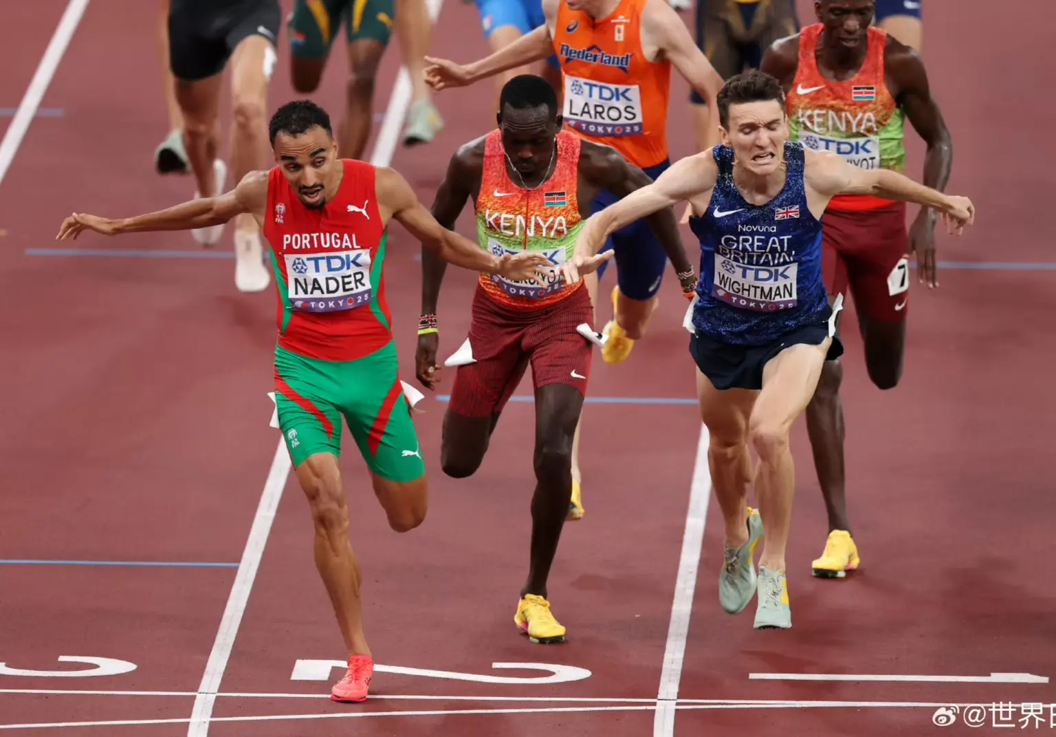 秒完成超越, 这是连续第 秒完成超越, 这是连续第