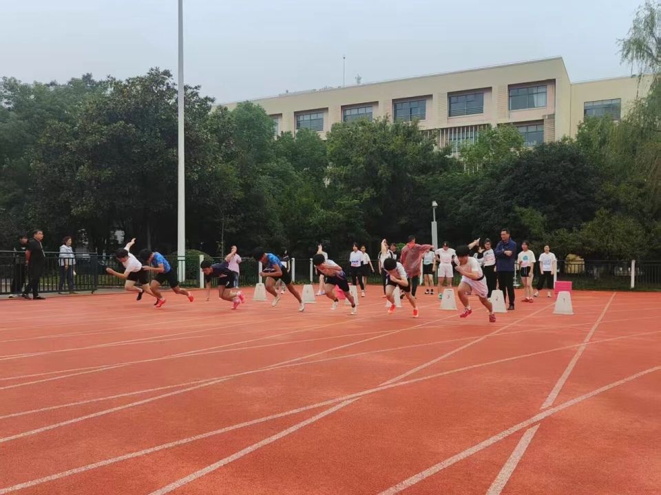 完长跑全程, 个组别, om 完长跑全程, 个组别, om